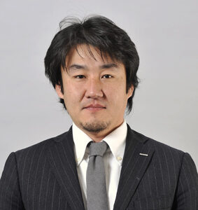 岩井秀仁